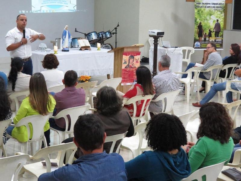  PALESTRAS MARIA MODELO DE MULHER E FAMÍLIA